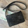 Bottega Veneta černá Cassette kabelka