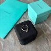 Tiffany&Co. prsten s diamantem