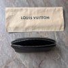 Louis Vuitton černá Epi kosmetická taštička