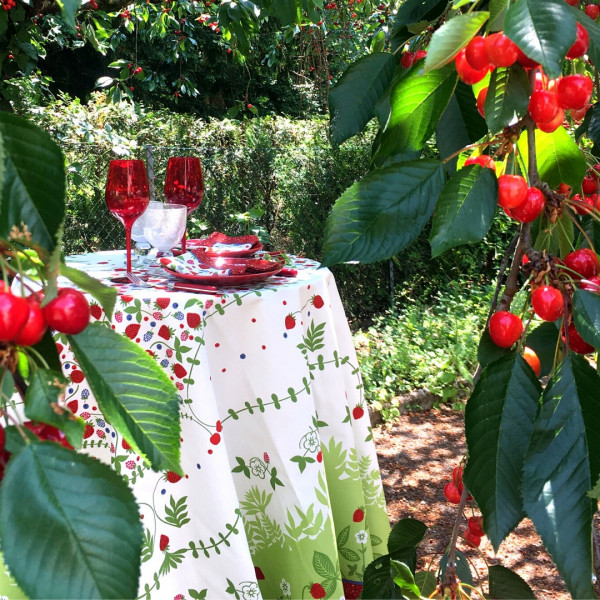 fruits-d-ete-coated-tablecloth