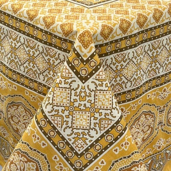la-boheme-tablecloth