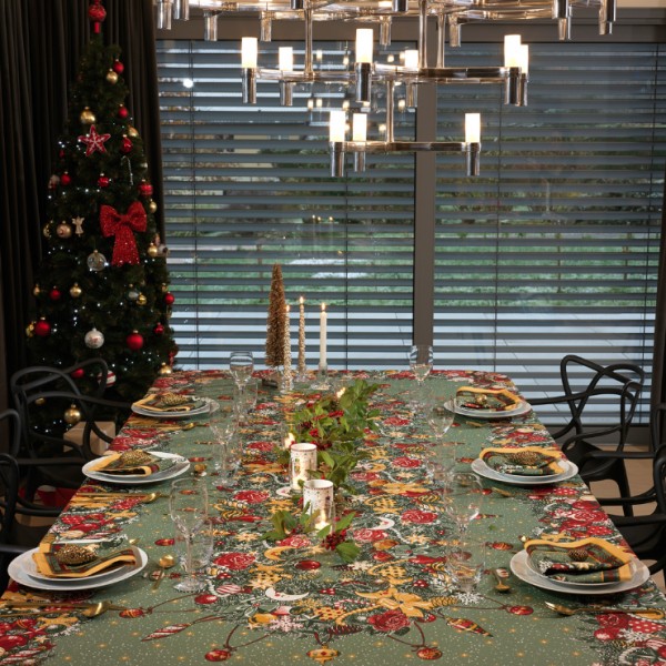 tresors-de-noel-tablecloth-beauville