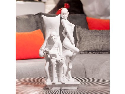 Aelteste Volkstedter Porcelánová soška "Moudrost a mládí!