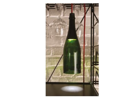 Zelená lampa, Atelier du Vin