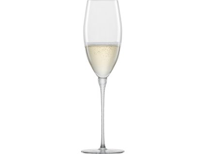 121565 Highness Champagne Gr77 fstb 1