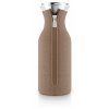 kávově hnědá karafa 1.0 l FRIDGE, Eva Solo