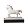 Soška koně Studio 8 Gracieux blanc-plat.  Goebel