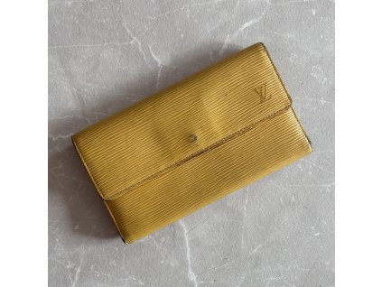 Louis Vuitton peněženka epi kůže nošená
