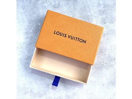 8A169B5F 4967 46E7 B06F 16C5ED65156C