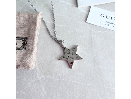 Gucci náhrdelník stříbrný s hvězdou unisex