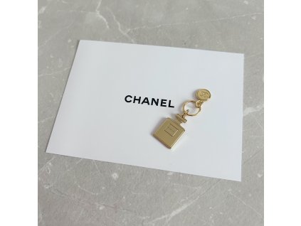Chanel přívěsek parfém