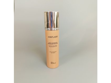 Dior Backstage Airflash makeup tester
