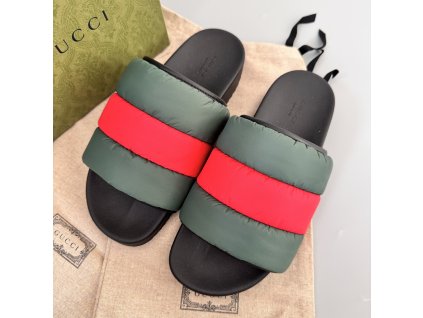 Gucci pantofle vel. 41