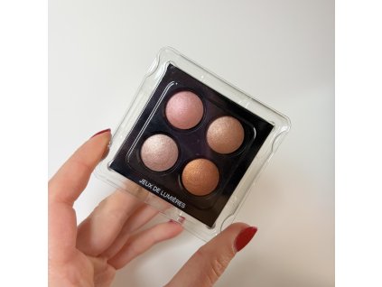 Chanel multifunkční rozjasňovač / stíny / tvářenka Jeux De Lumieres tester