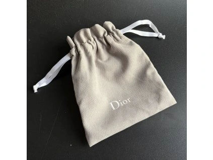 Dior dustbag 15,5x12 cm šedý