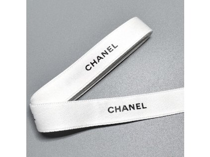 Chanel stuha bílá 130 cm