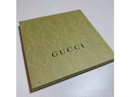 Gucci krabice 24,5x24,5x2 cm