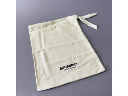 Burberry dustbag 32x25 cm