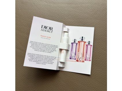 Dior Addict Peachy Glow EDP vzoreček 1 ml - dámský