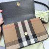 Burberry crossbody kabelka Hampshire