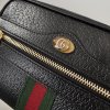 Gucci crossbody kabelka kožená