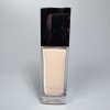 Chanel make-up Sublimage L’Essence de Teint BD01 40 ml