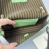 Fendi hedvábná kabelka / psaníčko Baguette zelená