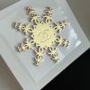 Chanel pin / brož beauty