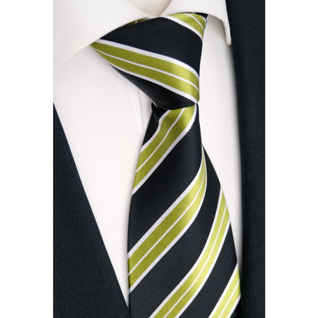 Zeleno černá kravata pruhy