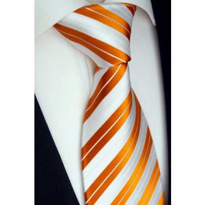 128 bílo oranžová hedvábná kravata