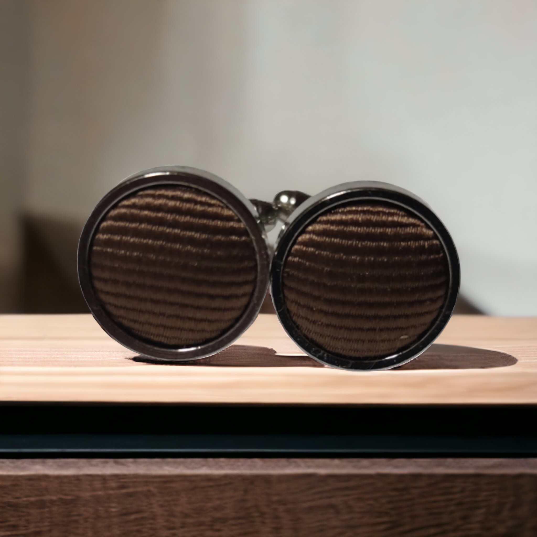 LM moda Manžetové knoflíčky jednobarevné hnědé