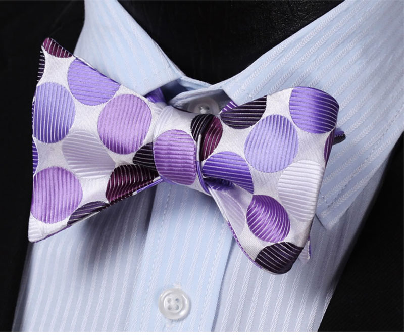 Jan Fišer Vázací motýlek - bílý, barevné puntíky