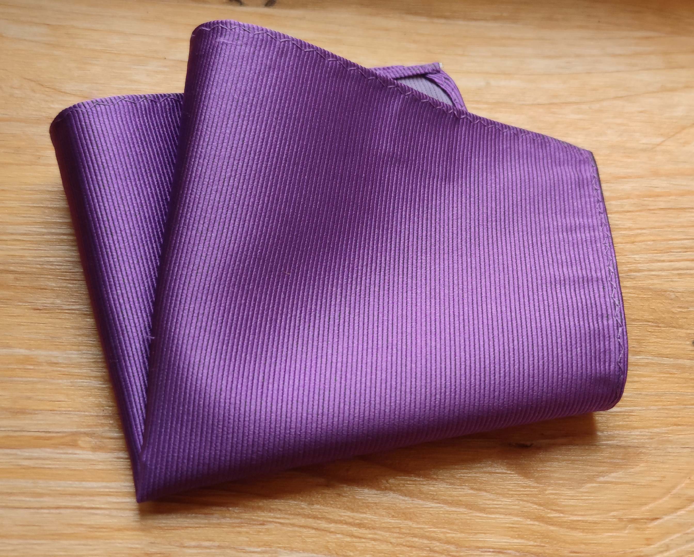 Fišer Hedvábný kapesníček fialový