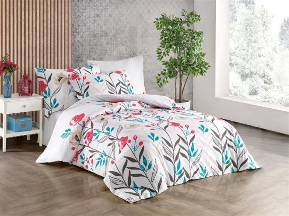 Pod čím a v čem spát v létě