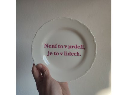 Není to v p... Menší desertní talíř