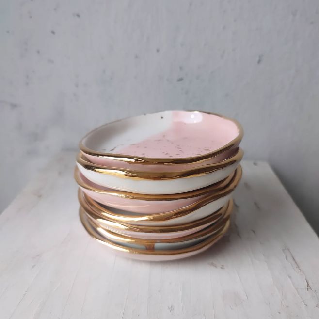 Poslední mini talířky před Vánoci a asi na nějaký čas. V dalším roce se chci více věnovat jiným tématům. Proto, pokud...