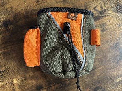 Pamlskovník khaki/oranžový