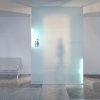 led-osvetleni-sklenenych-polic-KRAV-810-KLUS-18016