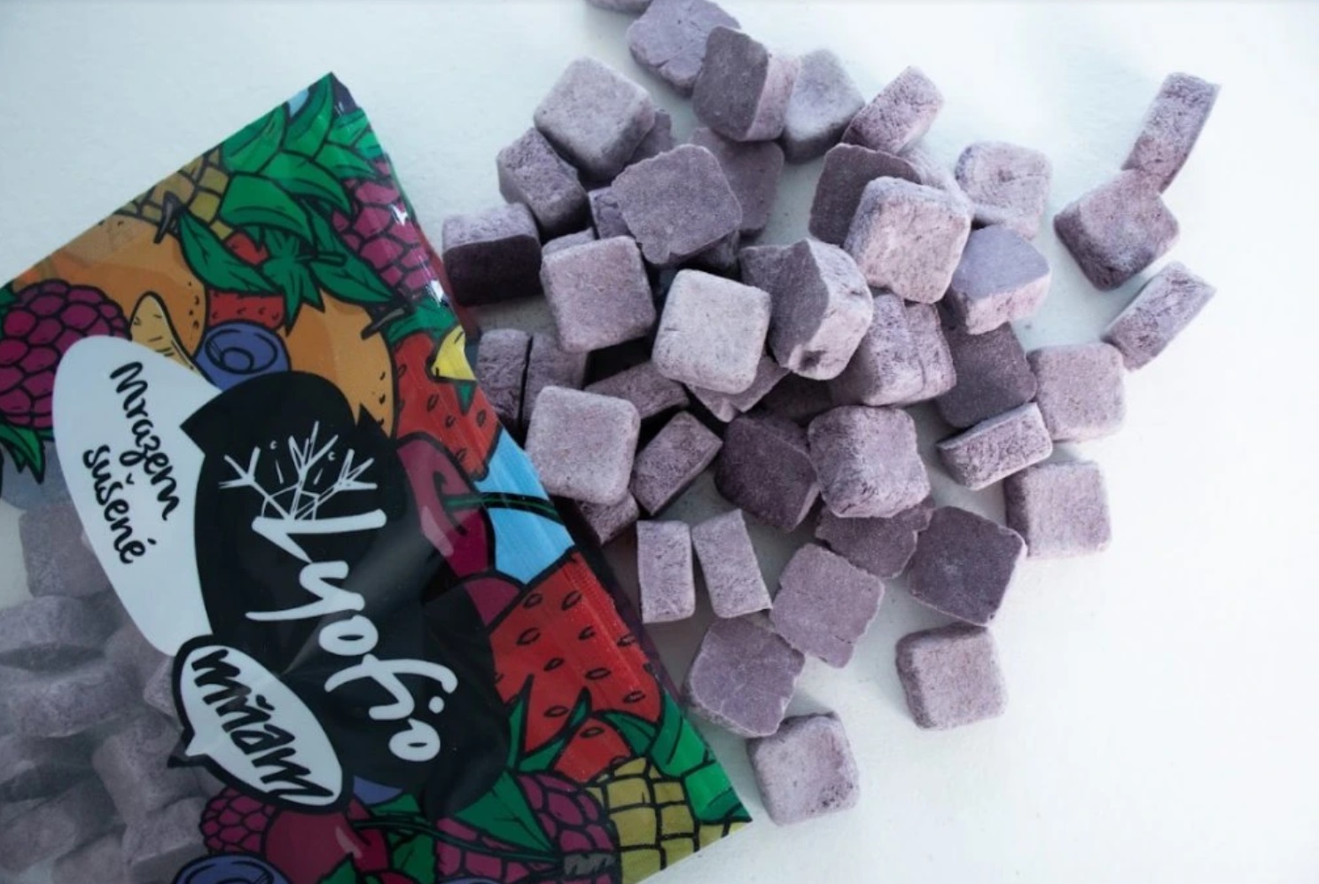 Čím nahradit sladkosti pro děti: Zdravé mlsání, které si děti zamilují