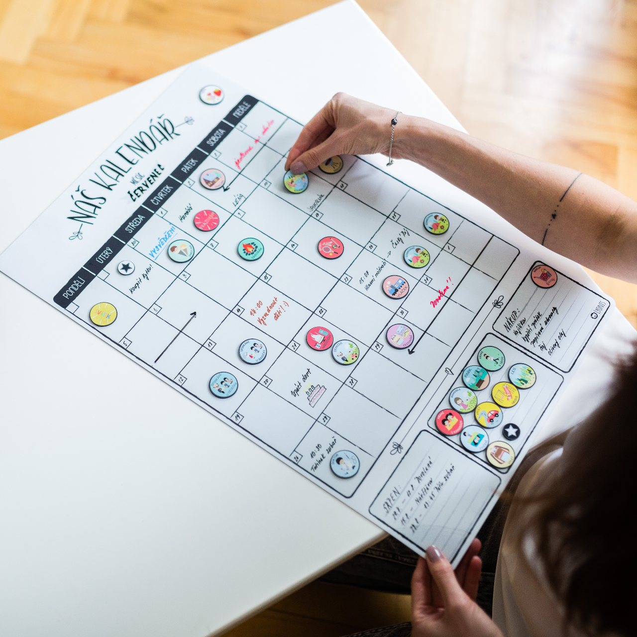 7 důvodů, proč používat rodinný kalendář a zapojit do plánování děti