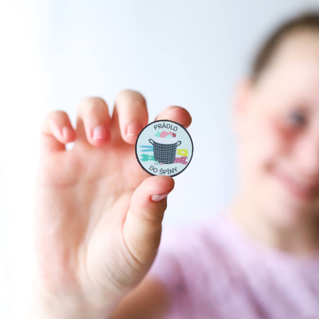 Jak děti zapojit do domácích prací: Praktický průvodce pro rodiče