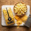 Čedarový popcorn