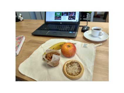 4128 ubrousek na svacinu