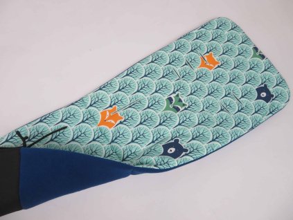 Podložka do kočárku Thule - Medvědi a lišky v lese na modré