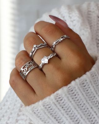 Strieborné prstene ✨ Klasika, ktorou nikdy nič nepokazíte. 🤍 Nadčasové, elegantné a ľahko kombinovateľné s každým...