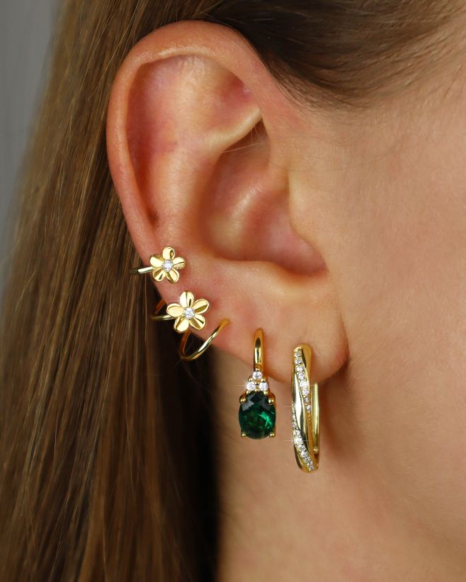 Do naszej kolekcji właśnie trafiły nowe kolczyki! ✨ Jeśli czekałaś na znak, że zasługujesz na coś wyjątkowego... oto on....