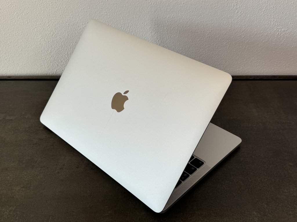 MacBook Pro 13 MacBook Pro 13