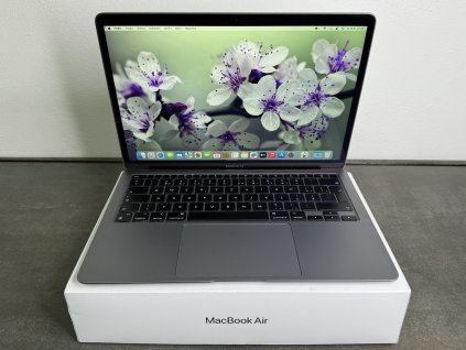 MacBook Air 13'' 2020 / M1 / 8GB / 256GB SSD / Space Gray