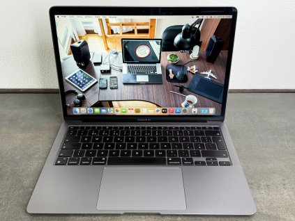 MacBook Air 13'' 2020 / M1 / 8GB / 256GB SSD / Space Gray