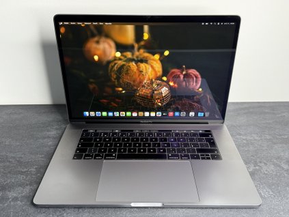 MacBook Pro 15'' 2019 / i7 / 16GB / 256GB SSD / Space Gray - DPH